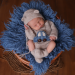 Babyfotoshooting nach der Geburt, natürlich oder künstlerisch in Szene gesetzt, fotografiert von Christina De Vivo Photography, spezialisiert auf Newbornphotography mit mega Studio bei Landstuhl in 66987 Thaleischweiler-Fröschen