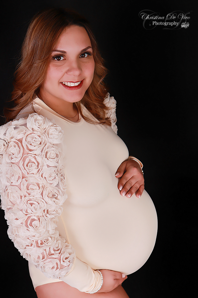 Babybauchfotograf-mit-Kundenkleider-bei-Zweibrücken-Christina-De Vivo-Photography Babybauchshooting Pirmasens | Christina De Vivo Photography