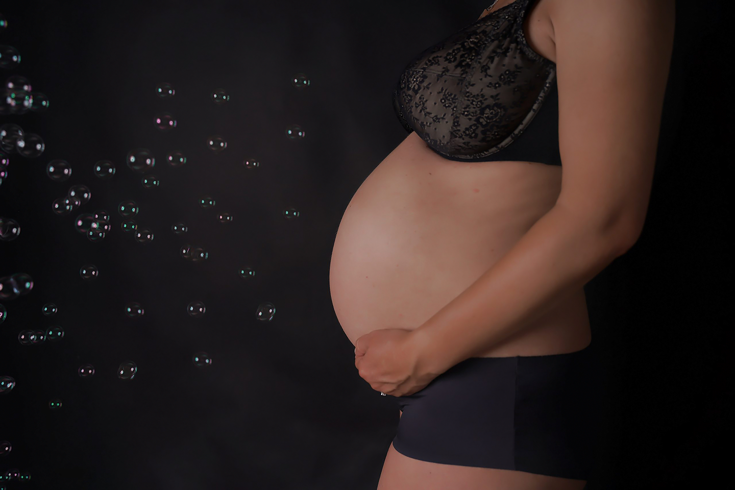 Babybauchshooting-zeitlos-Pirmasens-Christina-DeVivo Babybauchshooting bei Pirmasens zeitlos | Christina De Vivo