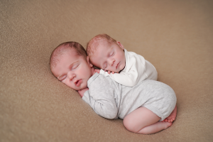 Zwillinge Babyfotograf bei Landstuhl | Christina De Vivo Photography