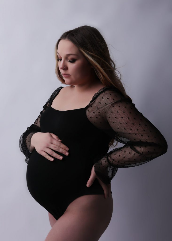 Kundenkleiderschrank für dein Babybauchshooting bei Pirmasens Christina De Vivo Photography