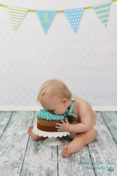 Fotograf Cakesmash erster Geburtstag bei Pirmasens | Christina De Vivo Photography