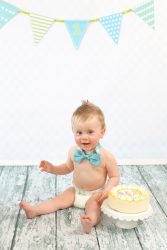 Fotograf Cakesmash erster Geburtstag bei Waldfischbach | Christina De Vivo Photography