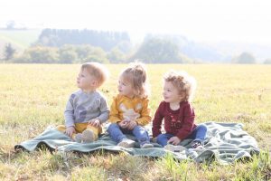 Kinderbilder Drillinge bei Pirmasens | Christina De Vivo Photography