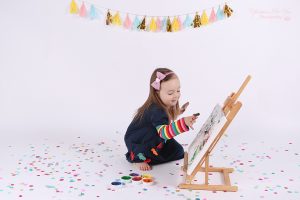 Kinderbilder 2. Geburtstag Fingerfarben bei Pirmasens | Christina De Vivo Photography