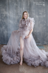 Kundenkleiderschrank für dein Babybauchshooting bei Pirmasens Christina De Vivo Photography
