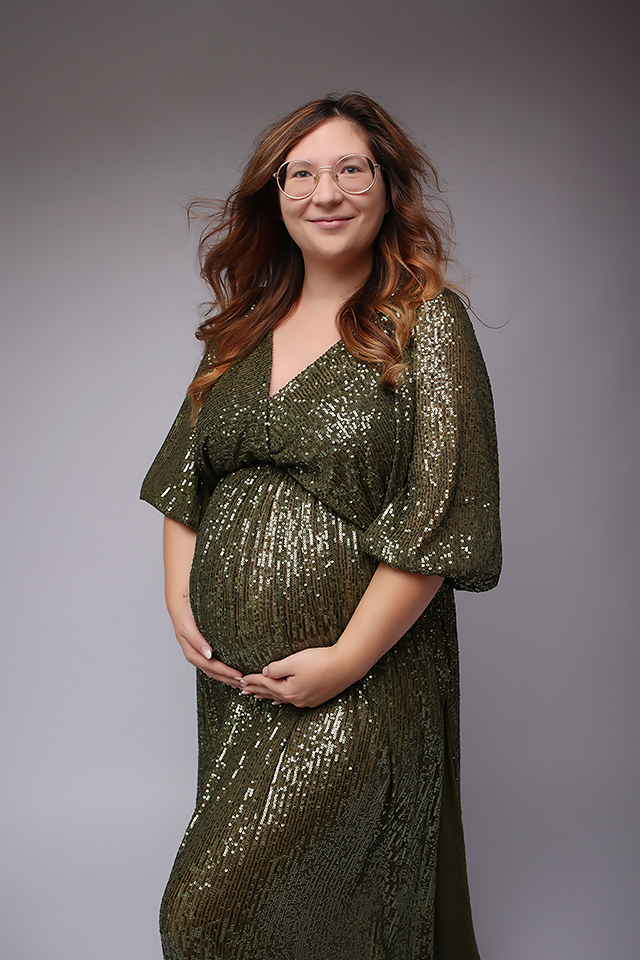 Kundenkleiderschrank für dein Babybauchshooting bei Pirmasens Christina De Vivo Photography