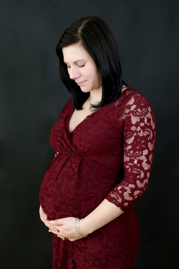 Kundenkleiderschrank für dein Babybauchshooting bei Pirmasens Christina De Vivo Photography