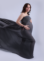 Kundenkleiderschrank für dein Babybauchshooting bei Pirmasens Christina De Vivo Photography