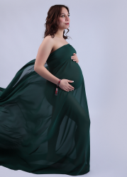 Kundenkleiderschrank für dein Babybauchshooting bei Pirmasens Christina De Vivo Photography