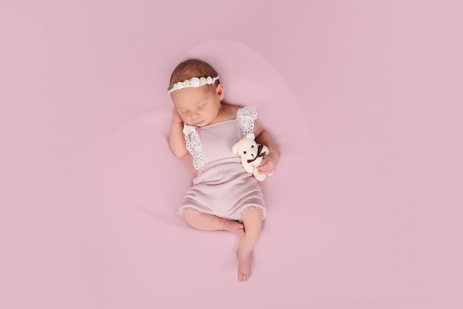 Babybilder bei Pirmasens Landstuhl Zweibrücken Homburg Fehrbach Kaiserslautern | Christina De Vivo Photography
