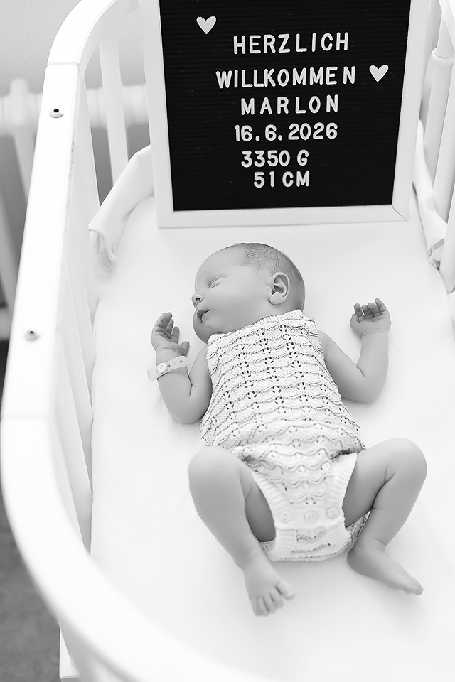 Fresh 48 Shootings, erste Babyfotos direkt im Krankenhaus Pirmasens by Christina De Vivo Photography