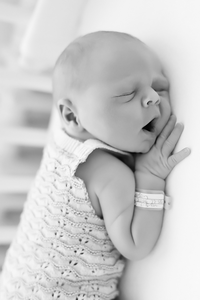 Fresh 48 Shootings, erste Babybilder direkt im Krankenhaus Pirmasens by Christina De Vivo Photography