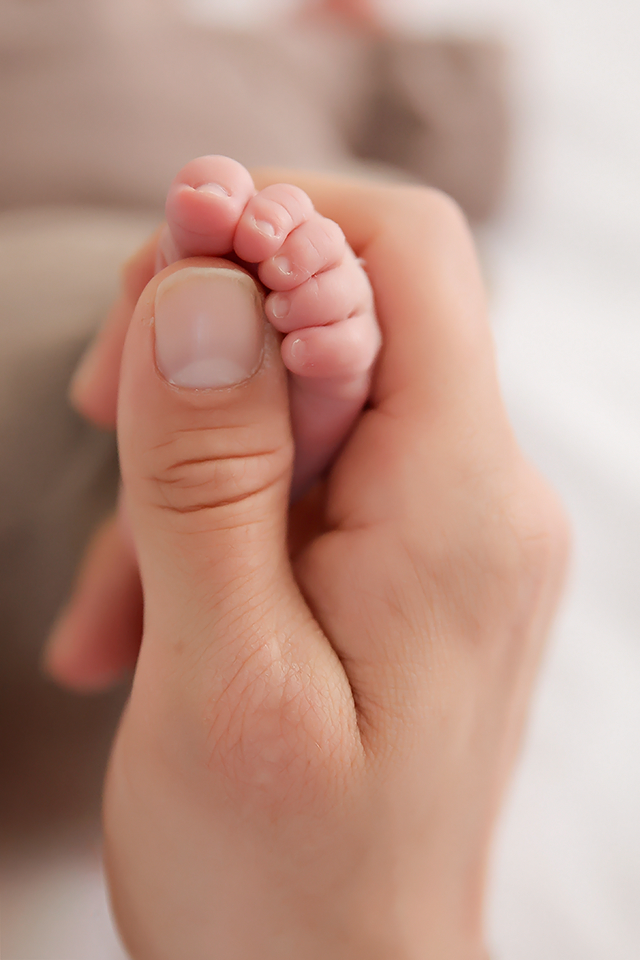 Natürliche Babybilder by Christina De Vivo Photography für die Region Kaiserslautern
