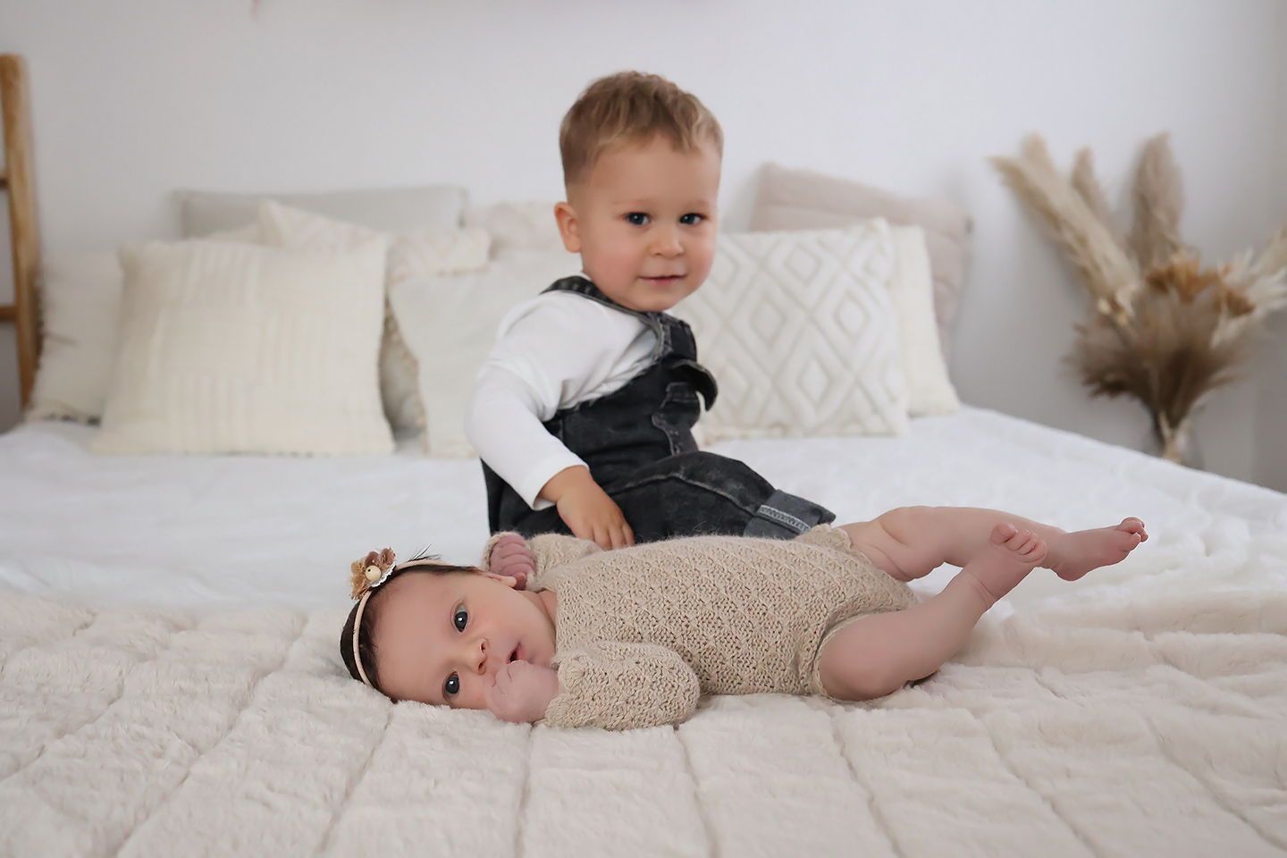 Natürliche Babybilder by Christina De Vivo Photography für die Region Neunkirchen