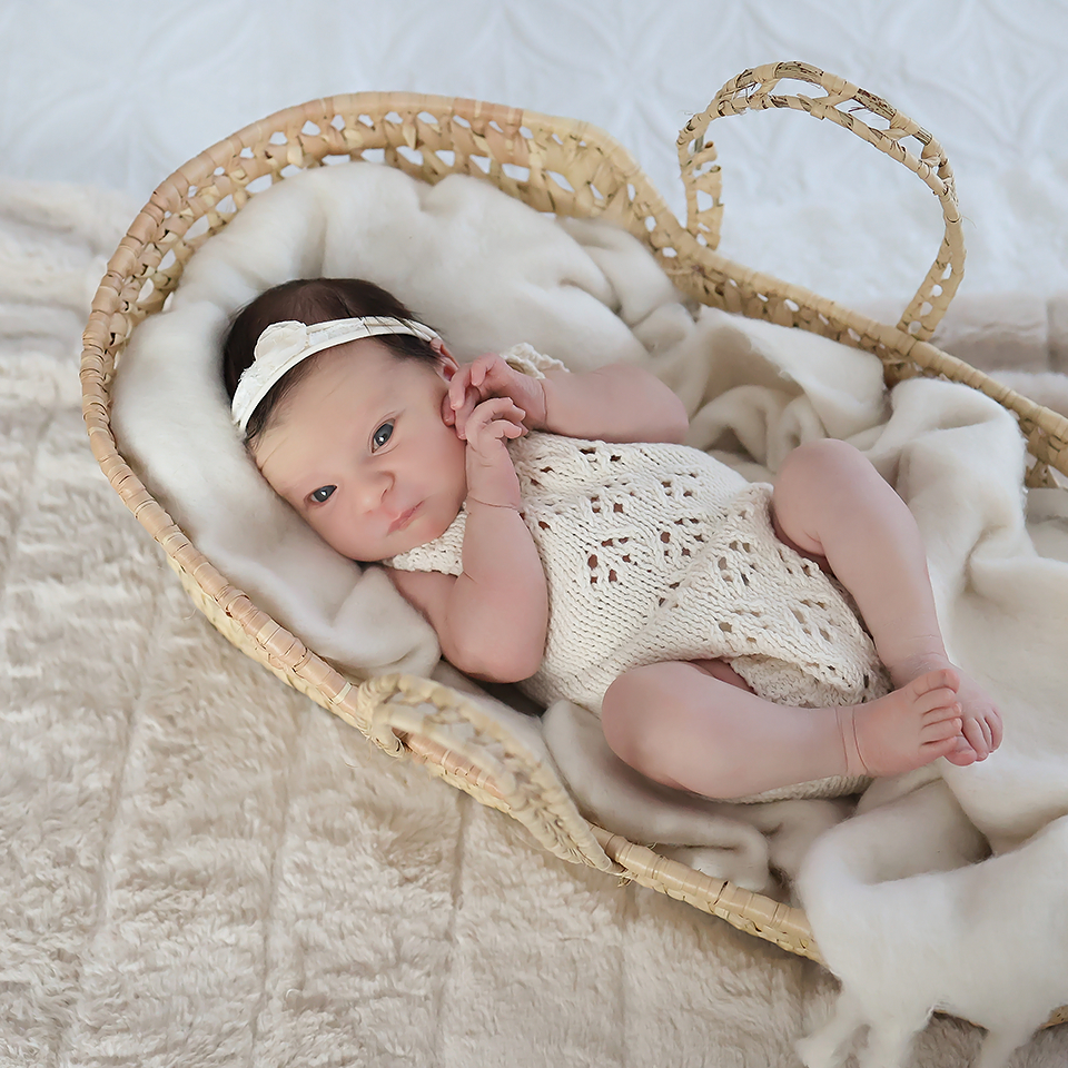 Natürliche Babybilder by Christina De Vivo Photography für die Region Pirmasens