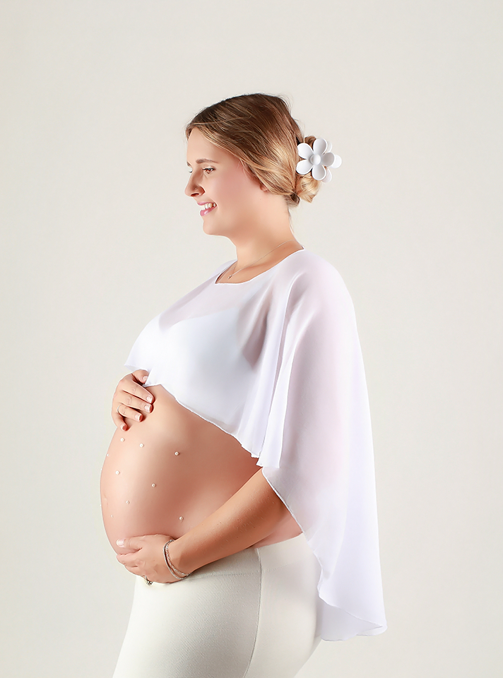 Babybauchbilder modern chic extravagant im Vogue Style bei Pirmasens by Christina De Vivo