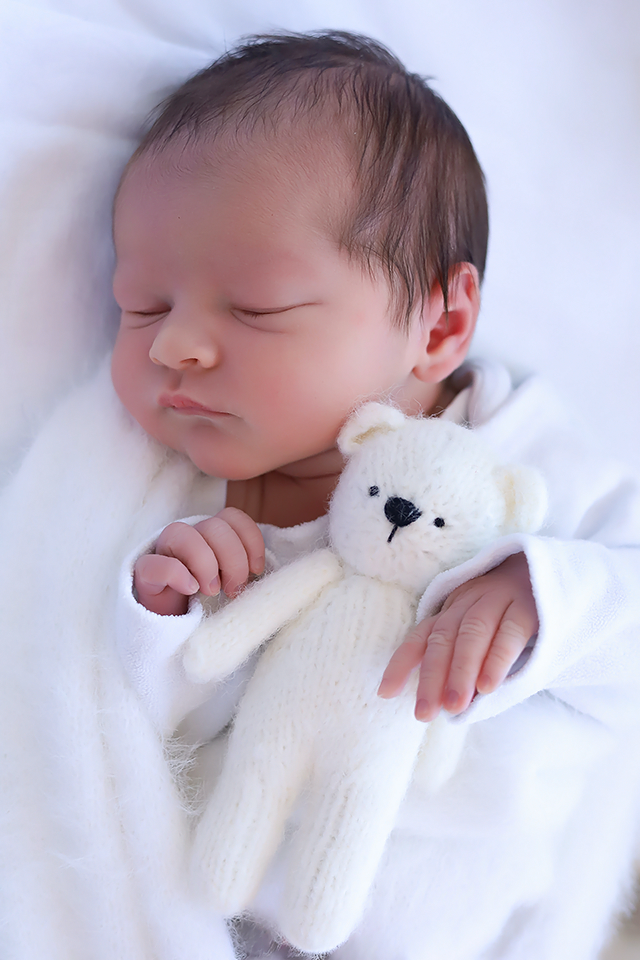 Fresh48 erste Bilder im Krankenhaus Pirmasens by Babyfotograf Christina De Vivo