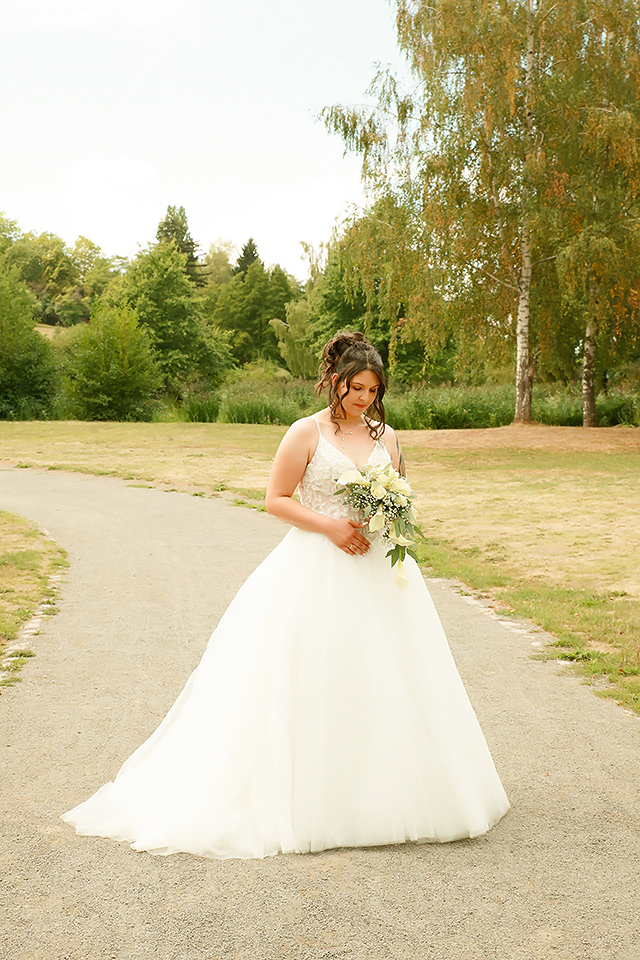 Einblicke in wunderschöne Hochzeiten aus Pirmasens & Pfalz. Macht euch ein Bild von meinem Stil & kontaktiert mich für eure Traumfotos!