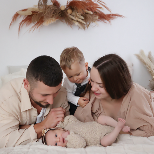 Natürliche Babybilder mit Fotostudio bei Pirmasens